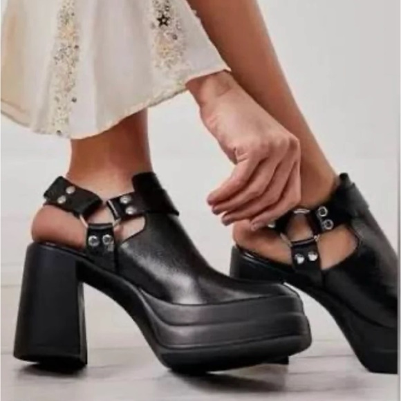 FREE PEOPLE Hybrid Harness Boots NWOT - Picture 3 of 16